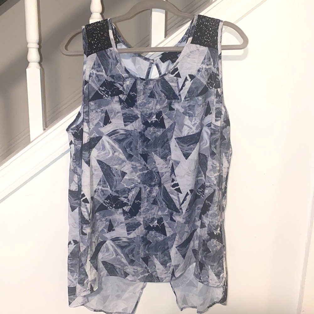 Flowy Grey and Black Tank XL